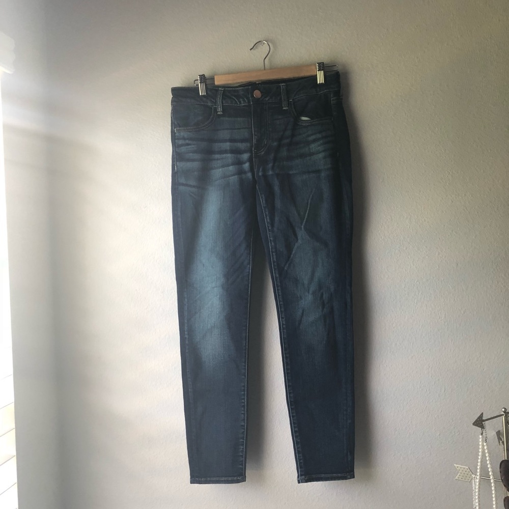 American Eagle Jeggings super low
